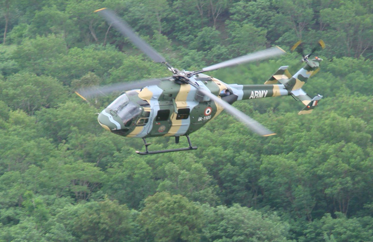 Last Saturday we had put up some Chetak and Cheetah helicopter photos in various terrains and deployments.Today some HAL ALH Dhruv's-- 3 sets of 4 photos each(pix MoD)This first batch has lovely greenery/monsoon operations1/3