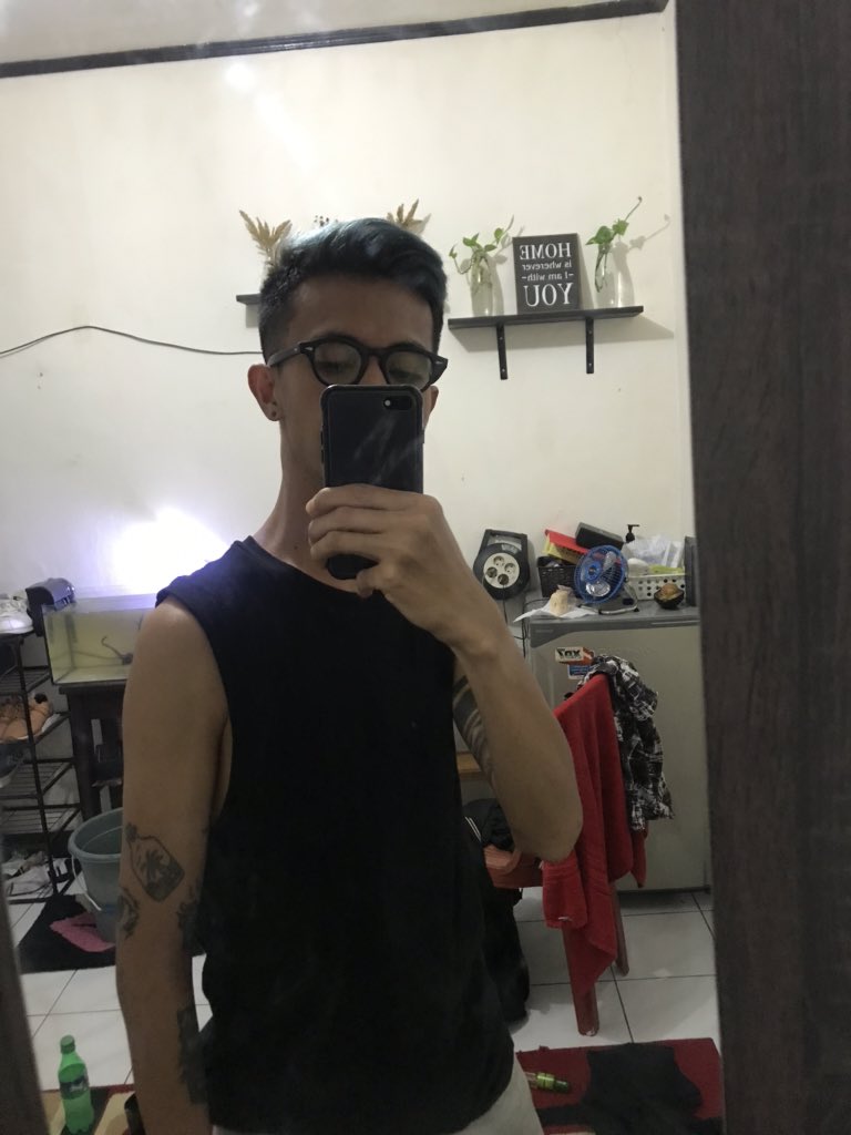 Angga09690593's tweet photo. Open Massage Bandung 
Call 0881023912811

#Massagebandung 
#pijatbandung 
#massagefullservice 
#pijatpanggilan 
#PijatPriaBandung 
@sadgay_hourz
@PijatBandung21 
@pijatbandung_11 
@FahriLuckyGood 
@agamMssg 
@DMassageJkt 
@jack19680
@Info_Pijat_Pria 
@Vicki18188820 
@TopMssgBdg https://t.co/VjNAjKDLQA