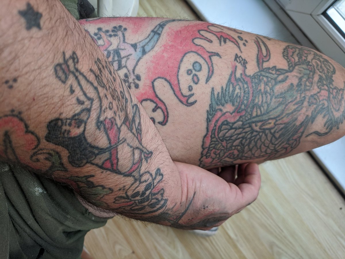 RobBakerOdinson's tweet photo. Late to the party, #NationalTattooDay all these are done by myself. 💪💪 Still have some gaps to fill. 💯💯 #tatted #inkedandbearded #tattooed https://t.co/LfqJgGnpMa