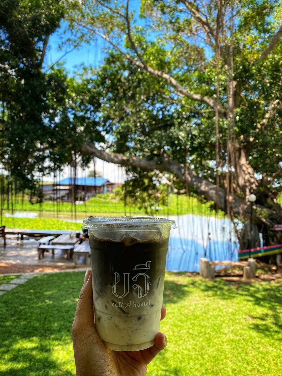 iamkoyjung's tweet photo. 🥤😋Cafe’ ริมน้ำ @ Kagee Cafe’ & Bistro. บรรยากาศดีมากจิบเครื่องดื่มดูสายน้ำที่ไหลไปเรื่อยกับลมเย็นๆ..Made my day..🌱🍰🍵💦😚 #kagee #cafe #รีวิวคาเฟ่ #coffeetime https://t.co/gC6PvmI8Qz