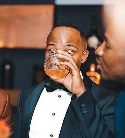 KingdomRSA's tweet photo. Gents @sweetmikeSA @iamtheprincesa_ @PhumlaniDon Yey, @Jay_Moyana #SmallAir uphelelwe I Airtime on Air. https://t.co/tnBQn9cF9R
