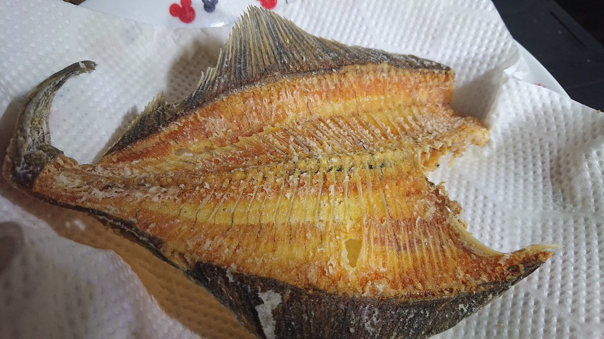 加齢ライダー王蛇 某居酒屋 つぼ八 のカレイの唐揚げを完全再現w 本来ならこれに 紅葉おろし レモンが付くけど省略w ハゼの唐揚げもプラスして 一番美味しかったのは骨煎餅ww 加齢ライダー王蛇 某居酒屋 つぼ八 のカレイの唐揚げを完全再現w 本来ならこれに 紅葉おろし レモンが付くけど省略w ハゼの唐揚げもプラスして 一番美味しかったのは骨煎餅ww