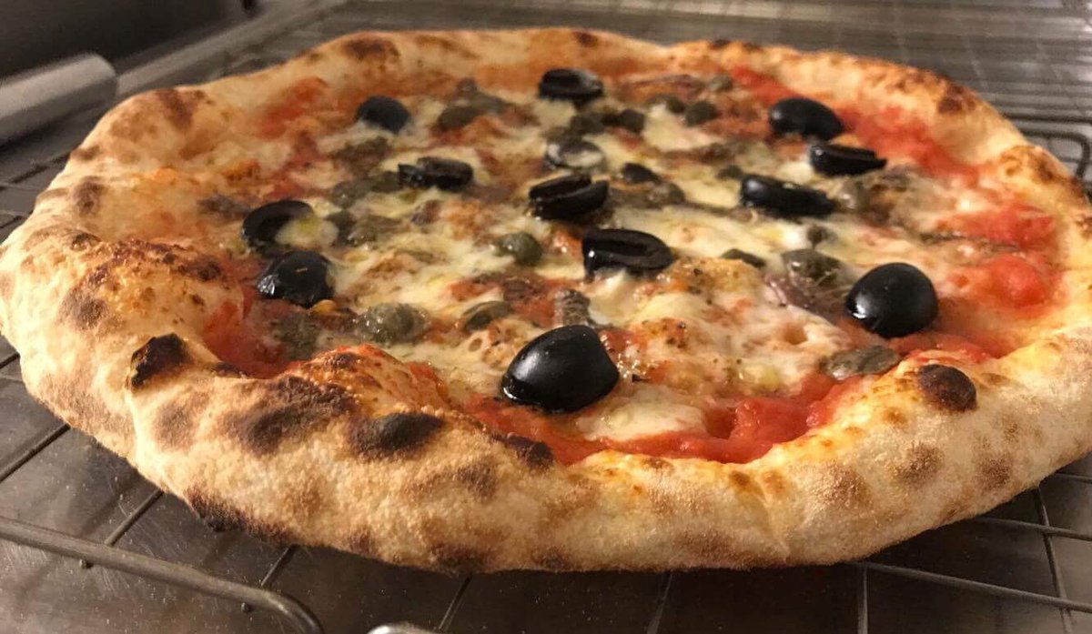 cafficabanypair's tweet photo. Pizza ar gael heno ‘ma 4:30-8:30. Archebwch dros y ffôn ar 01690 710505.
Pizza available tonight 4:30-8:30. Phone 01690 710505 to order #betwsycoed #eryri #snowdonia #authenticpizza https://t.co/XSZ4cU6pZh