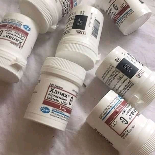 JohnKev420's tweet photo. Livraison via:
Snapchat: plugcannabis420
Wickr me: plugdacker420

#LIBERTÉ #LÉGALITÉ #FRATERNITÉ #LUXE #canabis #weed #Lamariejeane75 #paris #France #Rosedeberne #Ukechouquette #LaurenceRetA #ynotek #Annecy #Annecy_live #VivreEnsemble #gollf #Toulouse #Rezé #violencepolicieres https://t.co/oCm7pb5Y3W