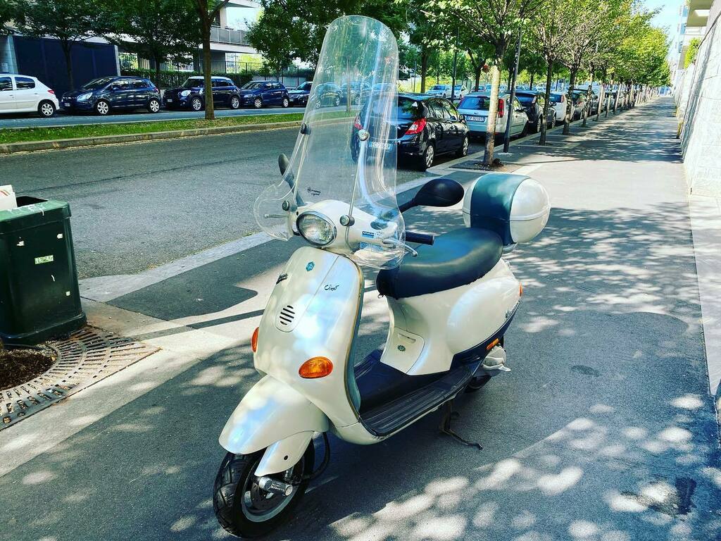 massimeuli's tweet photo. #revival #regeneration #gibo #vespa https://t.co/qtpW6mBvdI https://t.co/lg6k247bOo