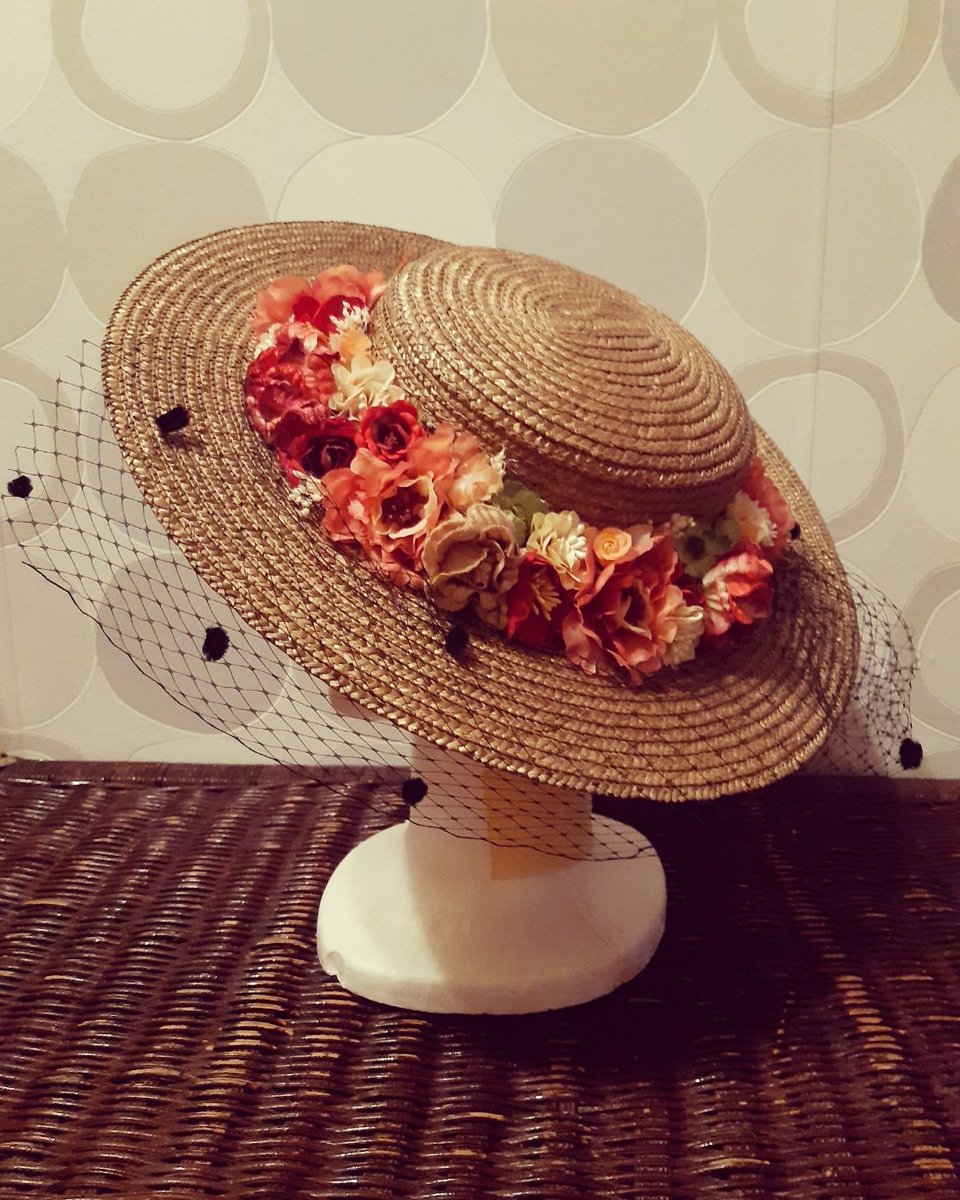 margoth_tocados's tweet photo. Todo un acierto para una boda de mañana 💗💕
#margothtocados #tocadosporencargo #tocadospersonalizados #bodas #bodasdeverano #eventosespeciales #invitadaperfecta #invitadaideal #canotier #bodasdemañana https://t.co/ksJsLq5IQ4