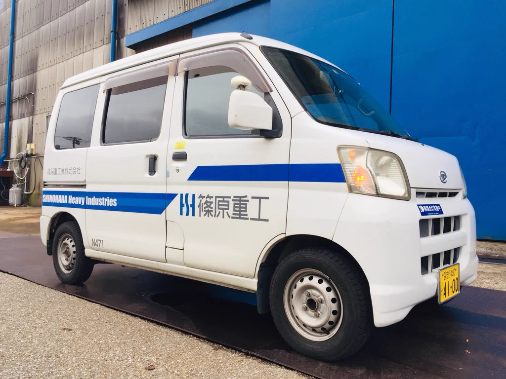 とあるオタクさん、痛車に見えない痛車を作ってしまうｗｗｗ