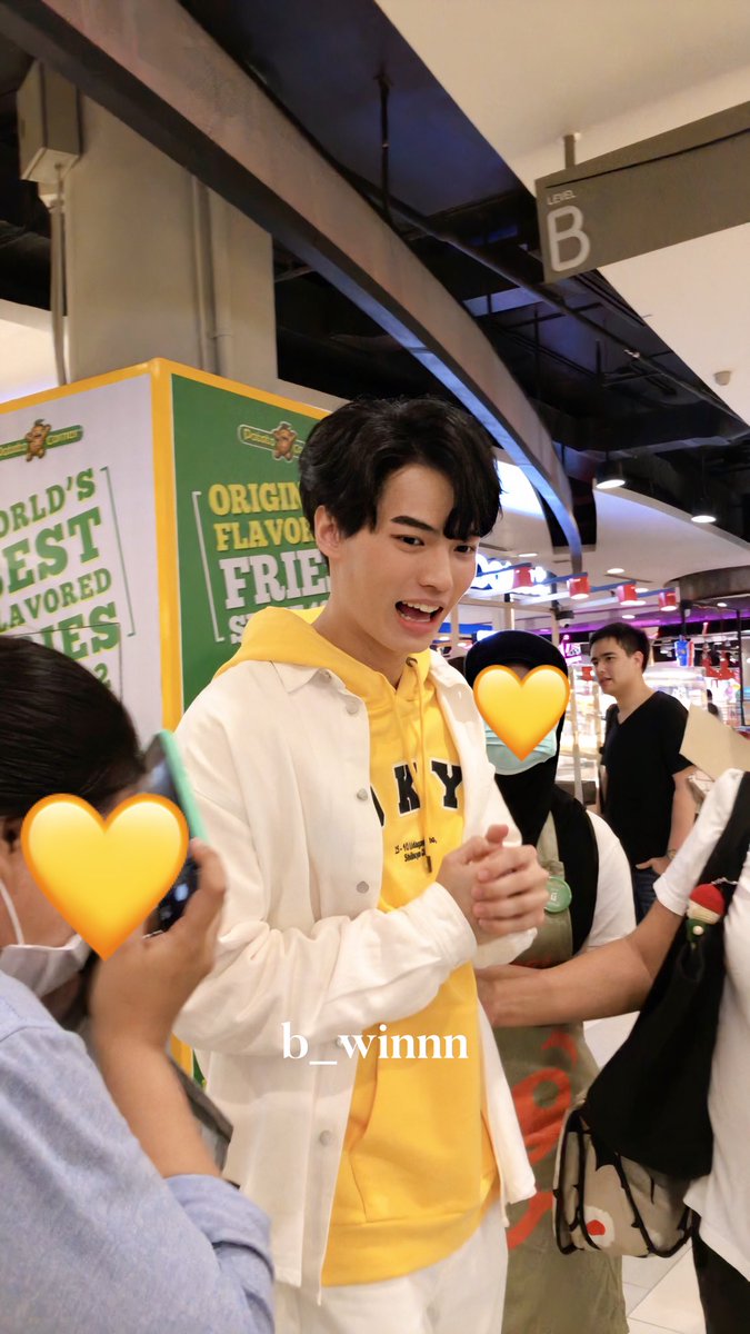 b_winnn's tweet photo. 180720 น้องวินน่ารัก 💛🐰💛 
#winmetawin​ #snowballpower https://t.co/KVUuiYMSwt
