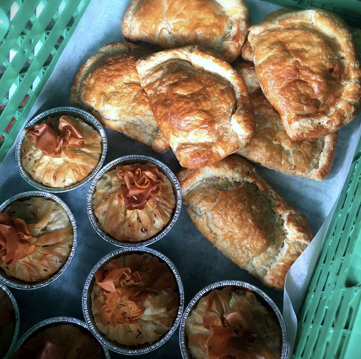 mustbejp's tweet photo. First delivery of the day done.. get our #steakbakes #tryopita #cheeseandonionpasty #applepie #sausagerolls @allinapickle_ TODAY https://t.co/uNUlb5DXGm
