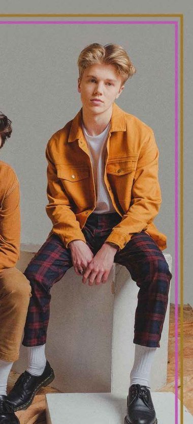 George Smith ( @NewHopeGeorge) as Leornardo DiCaprio, a thread 