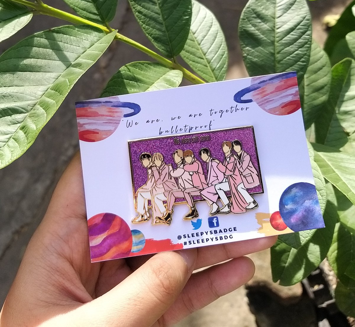 SleepysBadge's tweet photo. PLS HELP RT | PH 🇵🇭
BTS "We Were Only Seven" ON-Hand!
P375 (12 slots left)
-Gold Plating
-Glittered
Order here:
https://t.co/PUPb86Ly2h
#BTS #btsenamel #btspins https://t.co/A7IPnKWItG