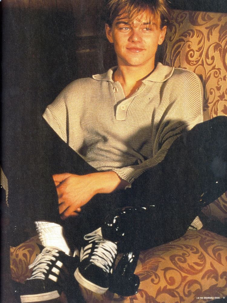 George Smith ( @NewHopeGeorge) as Leornardo DiCaprio, a thread 