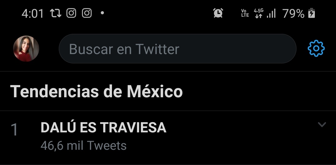 Shirley_f_c's tweet photo. Mucho más que 1h sostenida en tendencias #1 
DALÚ ES TRAVIESA  y los tiburones también... https://t.co/bQpCK80zBc
