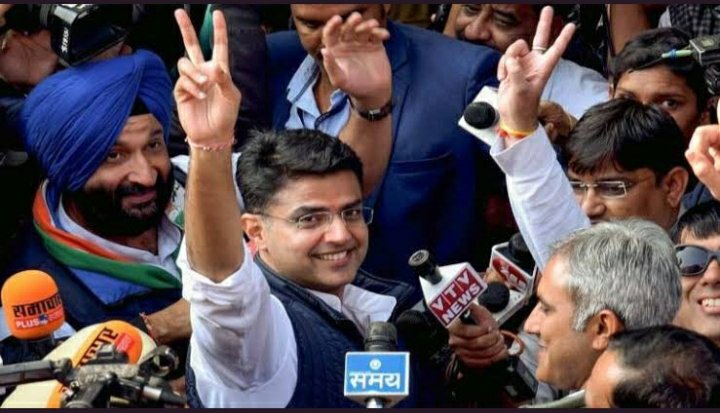 ajay_nagar0017's tweet photo. Imposing section 124(B) on army man show the mentality of Gehlot. We all stands with  Lieutenant @SachinPilot #मैं_भी_पायलट #मैं_भी_पायलट https://t.co/WOICbOmIkn