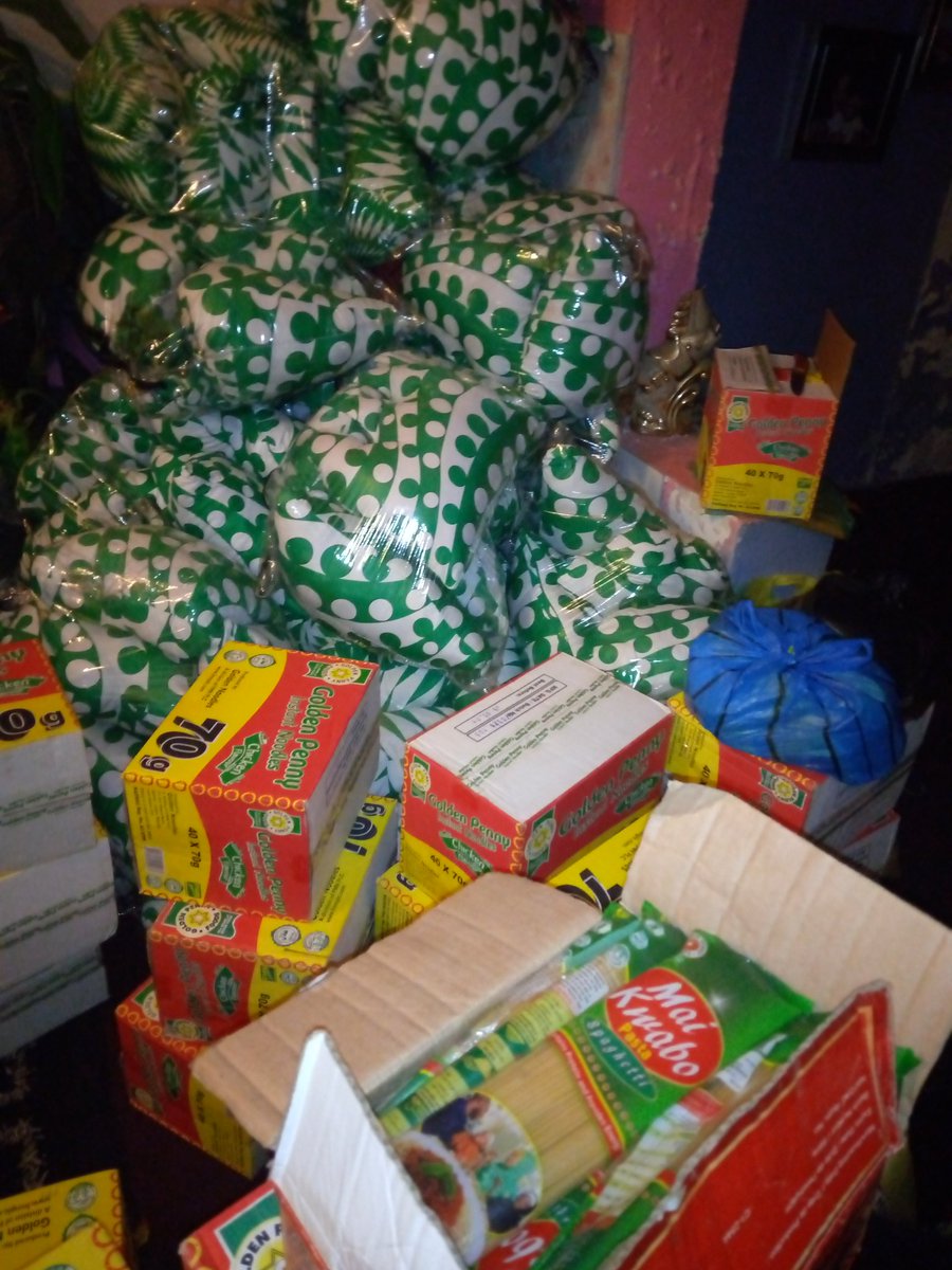 RacheltheP's tweet photo. Rachel the PIPER FOUNDATION team set for our covid-19 outreach in Ungwan Gwari- Kawo Kaduna.We will give out foodstuff and face masks.Partner as your brand will enjoy publicity on our media packages. To partner, please get in touch here or send a Whatsapp message to 07058097904 https://t.co/J0LmihB0u9
