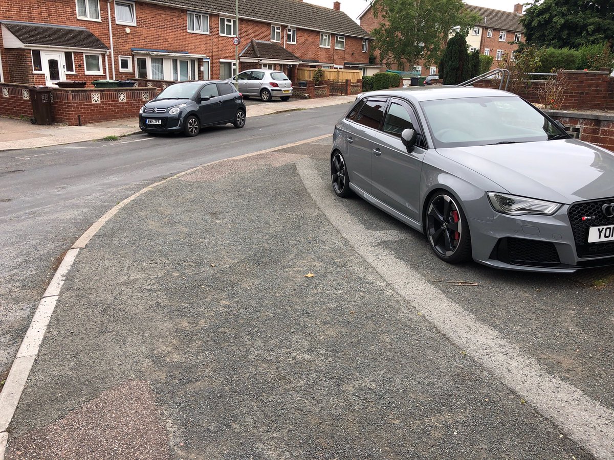 TomReed_'s tweet photo. @DevonCC 
Please tell me how this is illegal parking? It’s not obstructing the road nor is it obstructing the pathway? Ive parked my car here for over 3 years, it’s parked well over 1.5meters away from the edge of the curb and is not causing any danger to others? https://t.co/3uO7nGwt0J