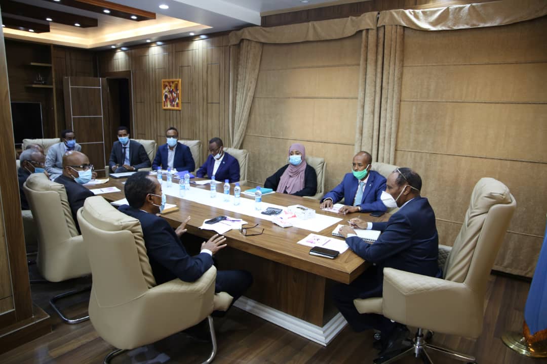 DrBeileh's tweet photo. Today I welcomed @HonWarfa and the head of the Civil Service Commission to @MofSomalia to discuss the financial options for a future workers pensions policy &amp; law. Developing &amp; supporting  human capital is a national priority for #Somalia's development. https://t.co/zh8Fuqyv0Q