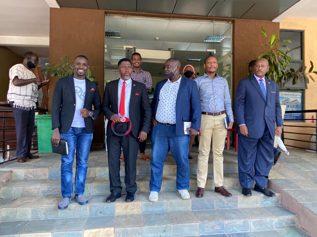 JoelSsenyonyi's tweet photo. With my buddies from Nakawa😃 https://t.co/nwl58nR85g