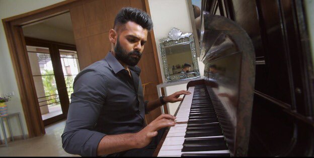 yuvana_sweety's tweet photo. Remember this tune❤️

#1YearForiSmartShankar https://t.co/KSWmuPPTZS