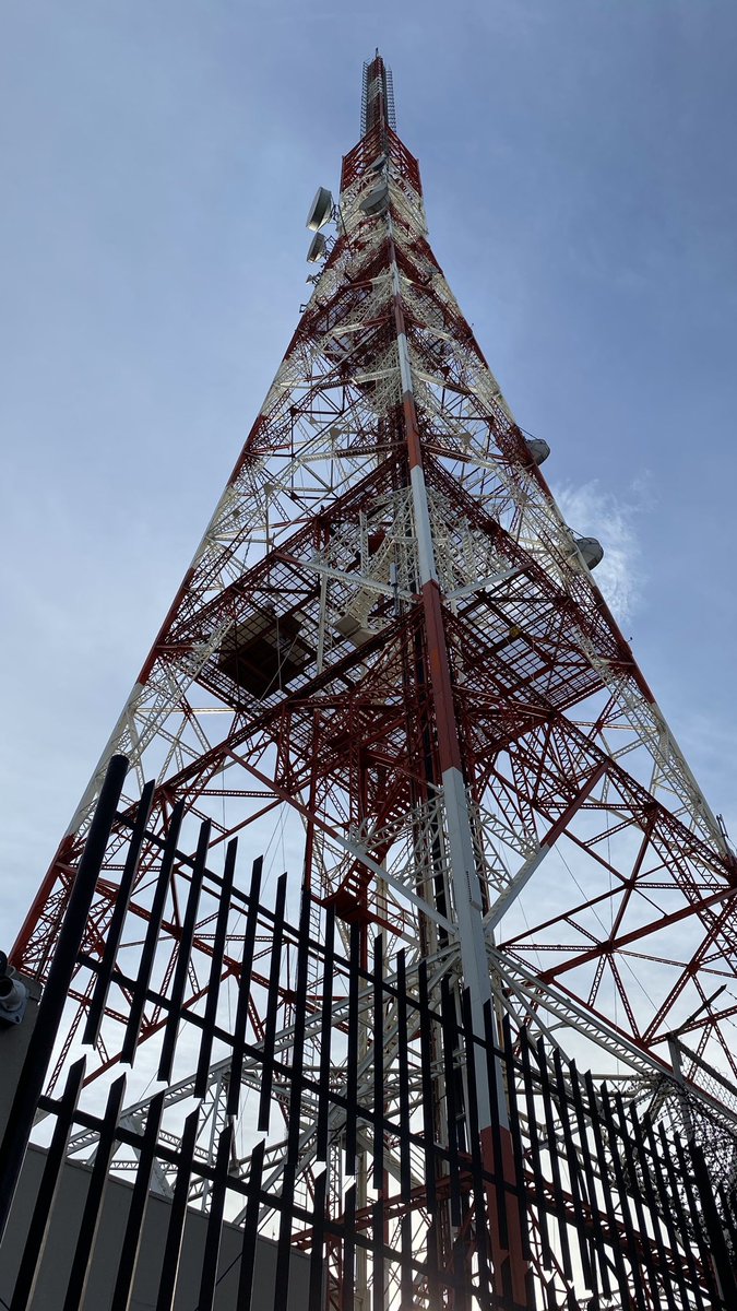 EthelMEspiritu's tweet photo. Tall and proud. 
#IbalikAngABSCBN https://t.co/EhULE4TzdM