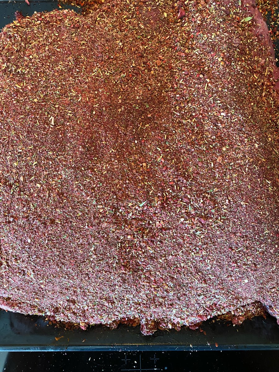 nordgriller's tweet photo. #Brombeererub von @buechel_gewuerze  für die #Schweineschulter #MagicDust und #smoke für die Nacken. Für 8-10 Stunden auf den #Borniak bei 110 Grad. #pulledpork #bbq #smoker #party https://t.co/tLk3pfKQ8V