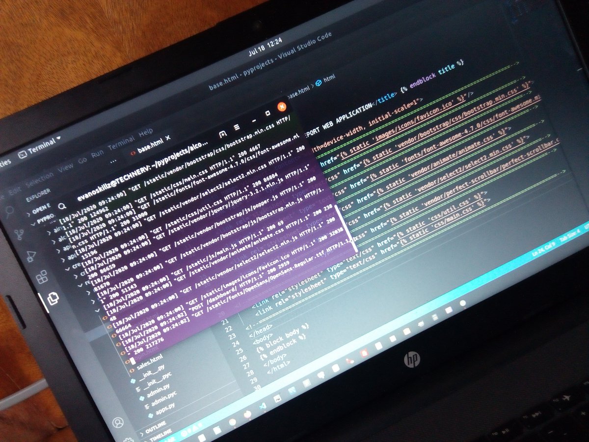 technerv's tweet photo. #100DaysOfCode Day 37 ... Firing up my terminal and Vs Code ... It's going to be a fun coding weekend working on my side project soon will be available on github #CodeNewbie #technerv #webapps #fullstackdeveloper https://t.co/qxIrfR3aap