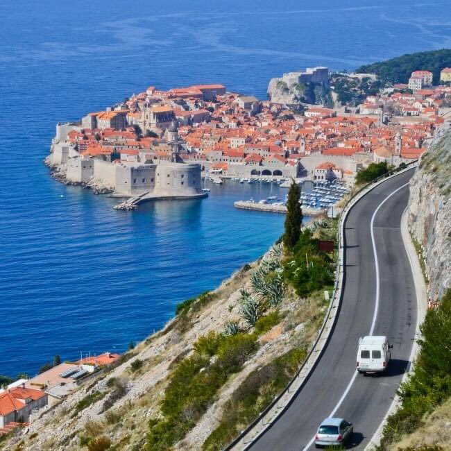 hello.dubrovnik tweet media