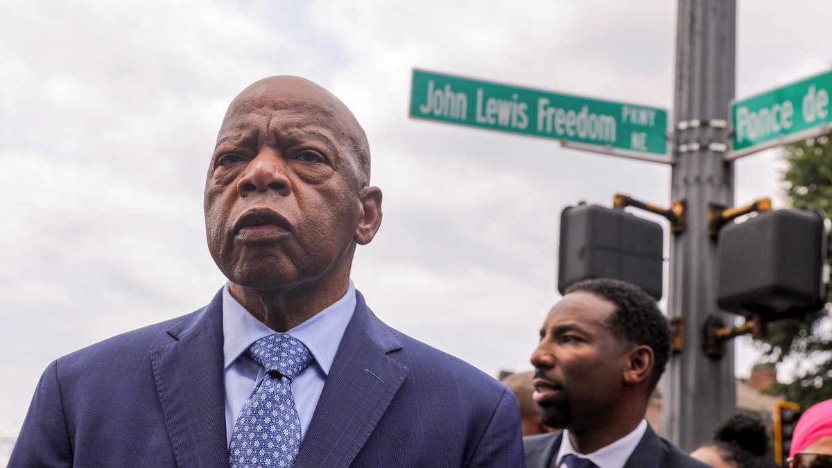 rne's tweet photo. Muere John Lewis, histórico dirigente afroamericano y líder de los derechos civiles en EEUU.

Fue telonero de Martin Luther King en 1963 y en los últimos meses, había participado en las protestas raciales por el asesinato de George Floyd.

🔗 https://t.co/DADIls6NOa https://t.co/edsoqUAcZL