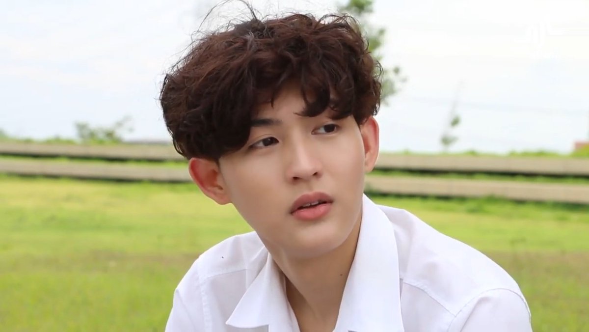 BLUPDATE2020's tweet photo. #CalculatingLove EP 1: "What if I like you?"

Have you ever secretly fall in love with your friend that you wanted to be more that level? Is this possible to happen for Sine and Tine?

Watch #Sineข้ามฉากTanข้ามชิด here: https://t.co/LeoAtyVNbZ (ENGSUB will be available SOON). https://t.co/T96SFhgCEJ