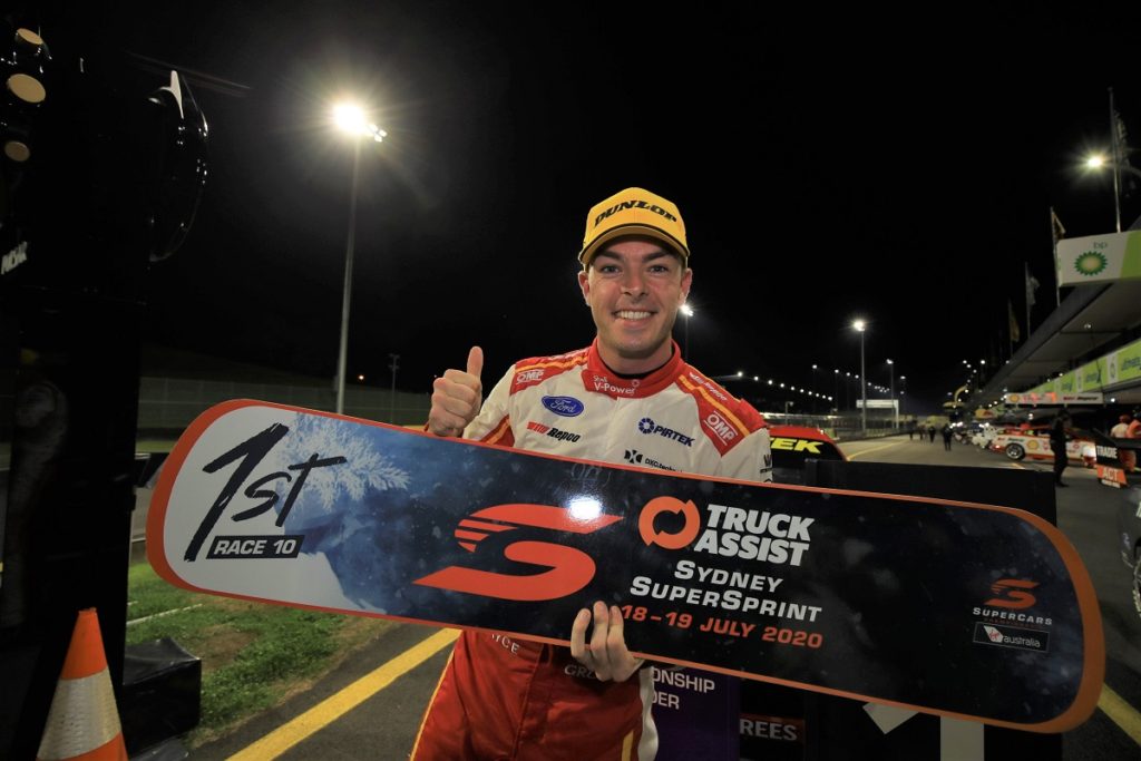 OnPitRoad's tweet photo. McLaughlin edges closer to Brock's record with win under lights in Sydney (with audio) - https://t.co/dwHaBHMTAR @Supercars https://t.co/8EC5WhyeSp