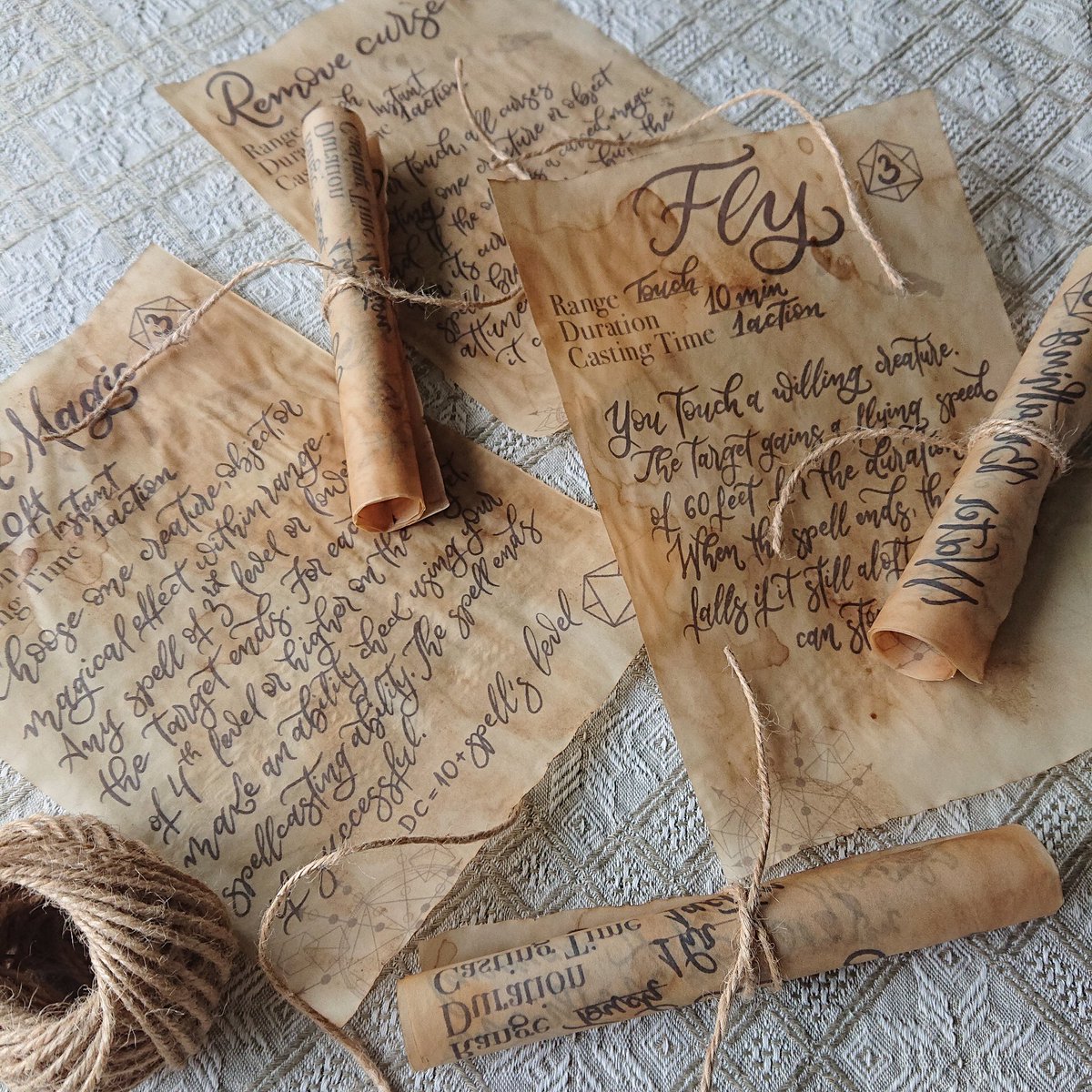 Alderdoodle's tweet photo. When the story says the party is getting 6 spell scrolls - the party is getting 6 spell scrolls! π
.
.
.
#dnd #dndprop #ttrpg #spellscroll #handmade #spell https://t.co/PlalaRzYCq