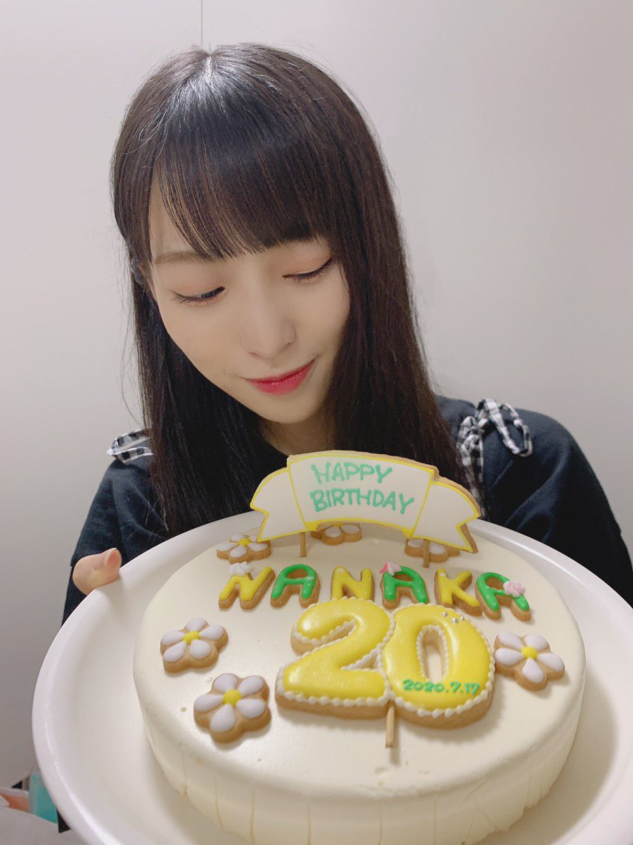 冨田 菜々風 歳のお誕生日は忘れられないはっぴーな時間になりました たくさんのお祝いメッセージも有難うございます 今も幸せすぎて嬉しすぎてにやにやがとまりません これからもっとみんなのことたくさん笑顔にできるようにしたいなぁ は 冨田 菜々風 歳のお誕生日は忘れられないはっぴーな時間になりました たくさんのお祝いメッセージも有難うございます 今も幸せすぎて嬉しすぎてにやにやがとまりません これからもっとみんなのことたくさん笑顔にできるようにしたいなぁ は