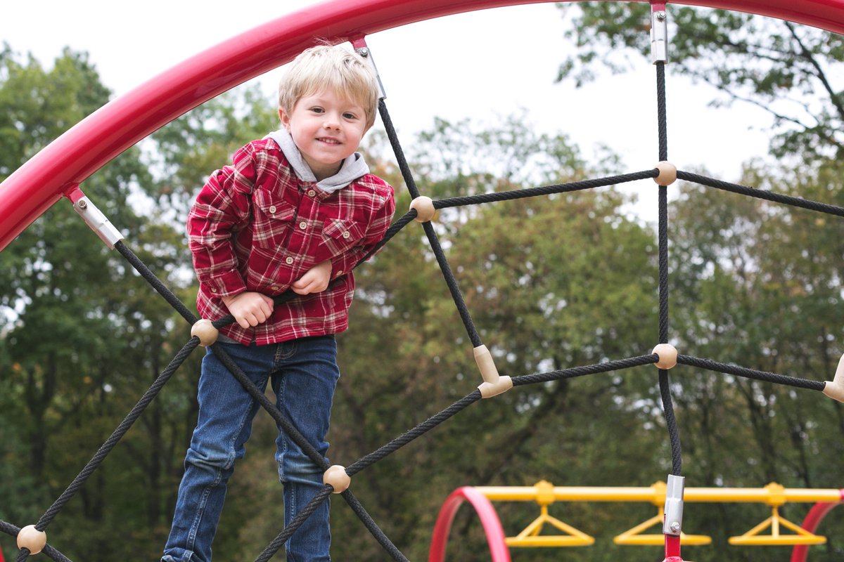 earlyplay's tweet photo. Time spent outdoors increased physical activity, healthy development and overall wellbeing. https://t.co/BtsrlHVNZO