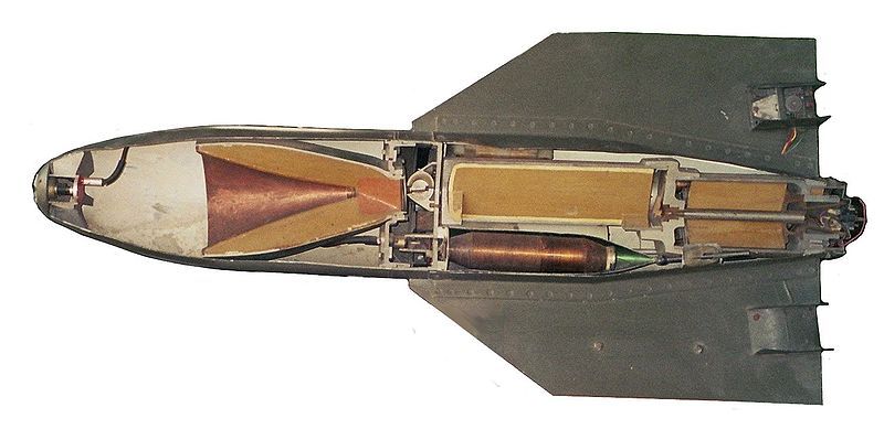 That indigenous ATM was either faster or equally as fast as European missiles like Mosquito , Cobra or SS11B1. The only possible reason  #IndianArmy was interested on getting this as SS11B1 had a range of 3km which had an advantage over others.In pic : Entac