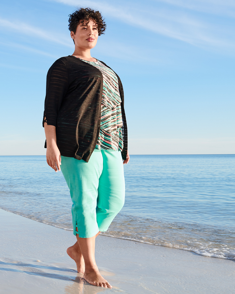 Comfort Approved capris + laid-back, lightweight layers = the perfect summer outfit.
Shop: spr.ly/6016GT20j