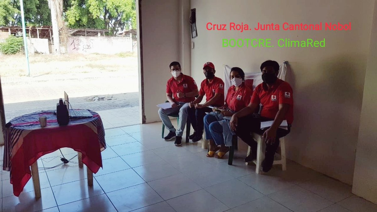 DrTorresBriones's tweet photo. Juntos le hacemos frente al cambio climático @cruzrojaecuador @eapzamorano @ifrc #JuventudPorTi #Bootcre #ClimateRed https://t.co/i68wXkJA42