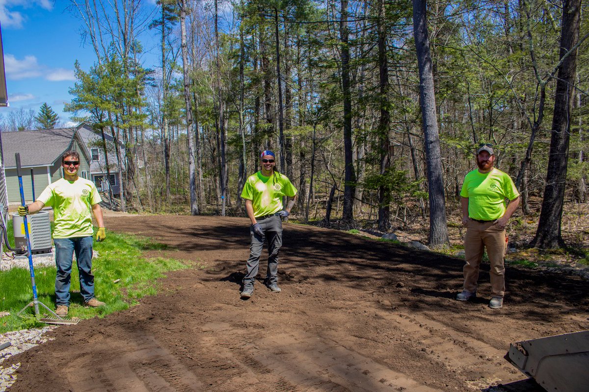 northatlanticl1's tweet photo. We love our hard-working team 💪

#lawncare #Lawnmaitenance #lawnservice #Lawncareservice #mowing #lawn #mulch #lawnstripes #treetrimming #softscape #Softscapes #landscapingideas  #employee #employeeappreciation #bestteam #workteam https://t.co/SE8J7cAZ4R