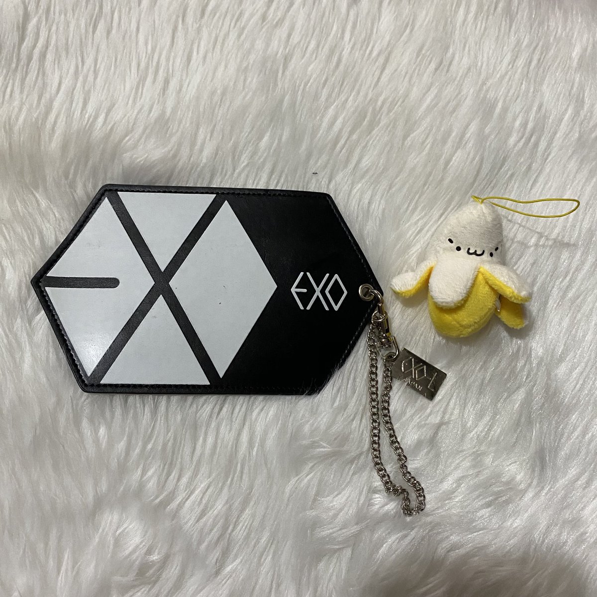 larsdelrosario's tweet photo. πΌ #LxA Sabado Nights GA πΌ
#EXOCON EDITION
Brought to you by me and @hanbinniebobby_
Win this official EXO-L Japan card/ID holder and 1 Banani! πβ‘οΈ
Medyo madali βto β
First to reply the title of my favorite Jongdae/Chen song. π https://t.co/oQuyk7VB86