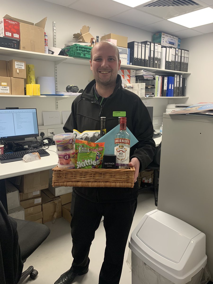 eejsmith76's tweet photo. Good luck @karlspizer1989 at Inkersall store, we will all miss you! #west8 @ClaireKoziol @GlidewellGavin @PaulalanDennis @Dan1979Gee @Danbod09 love from Team Renishaw https://t.co/5427E2Y9rD