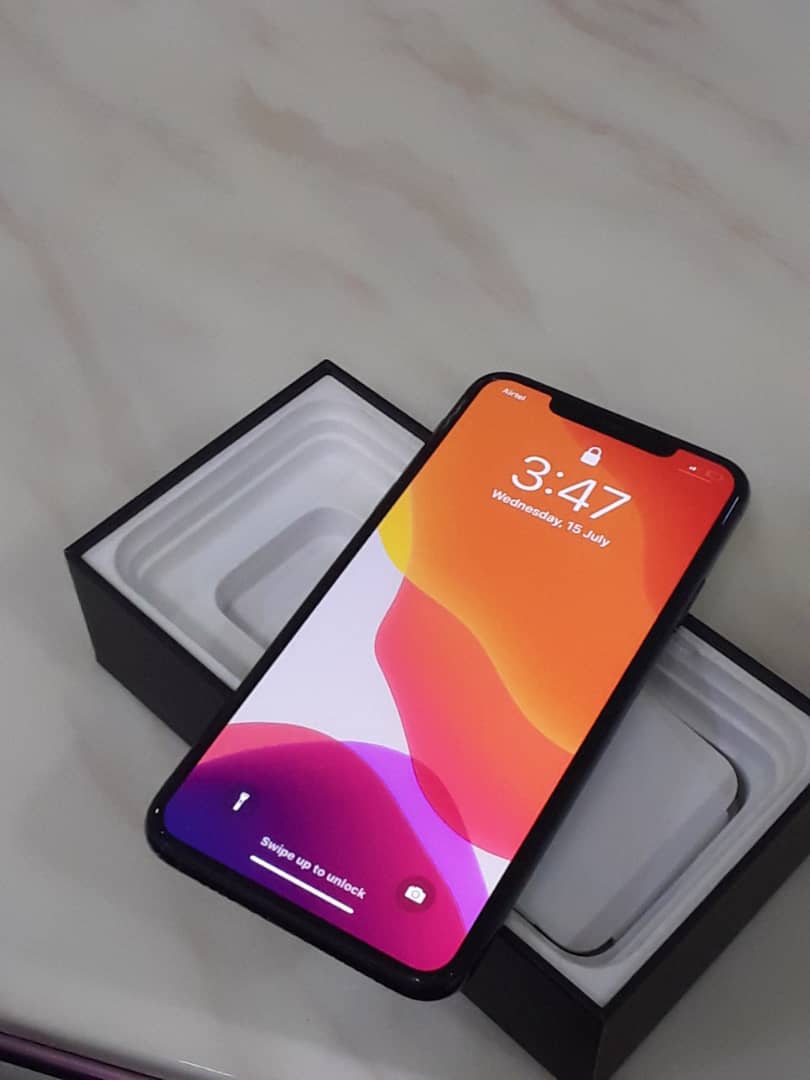 Flexmobile3's tweet photo. Searching for a home for this IPhone 11pro Max 64gb
#10over10 #njugush https://t.co/6CQICrs66h