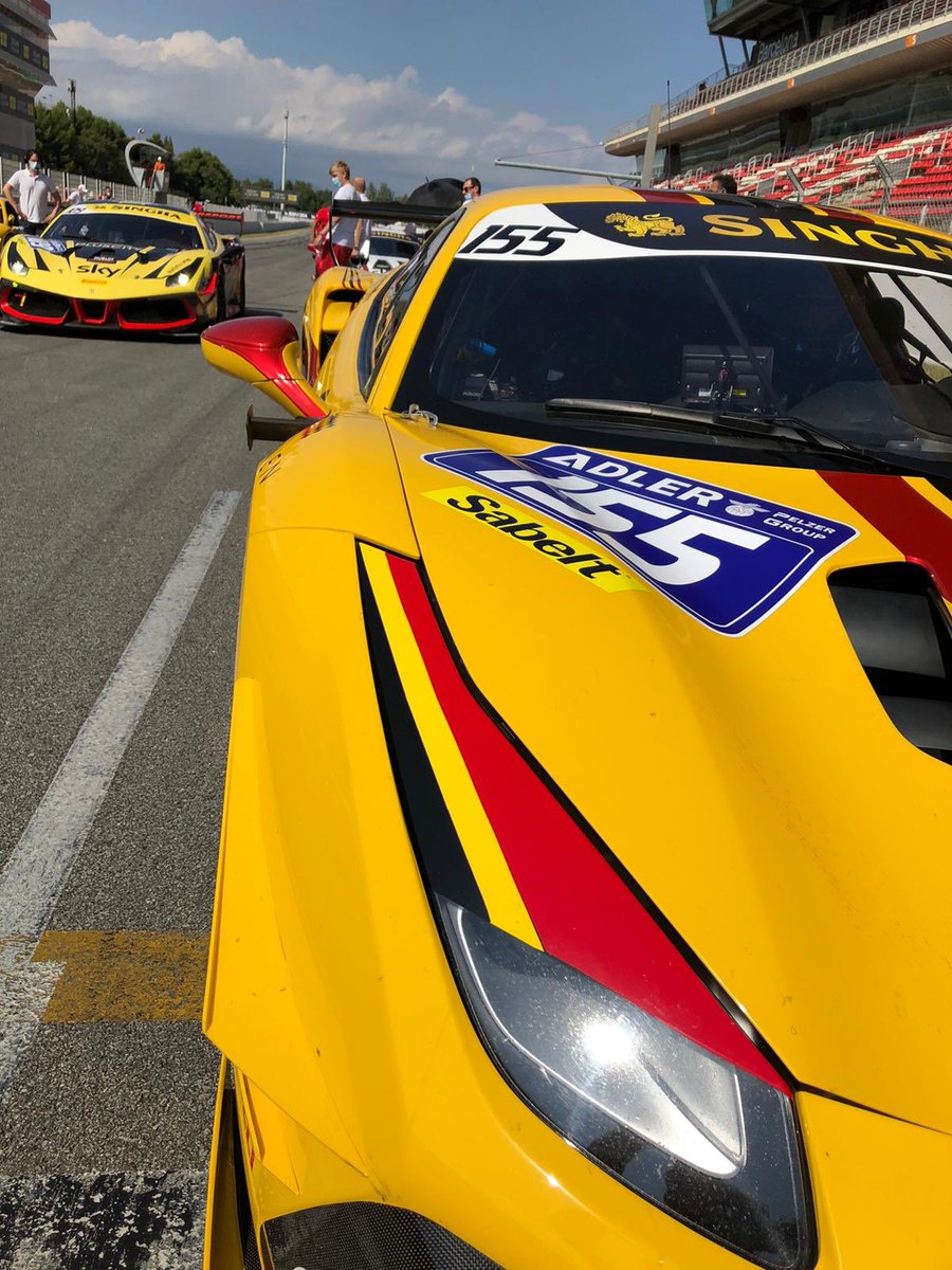 FF_Corse's tweet photo. Laurent de Meeus (#155) & FF Corse on the grid in Barcelona for Race 1 #ReadyToRace #FastFerrari https://t.co/j7dDUYskRn