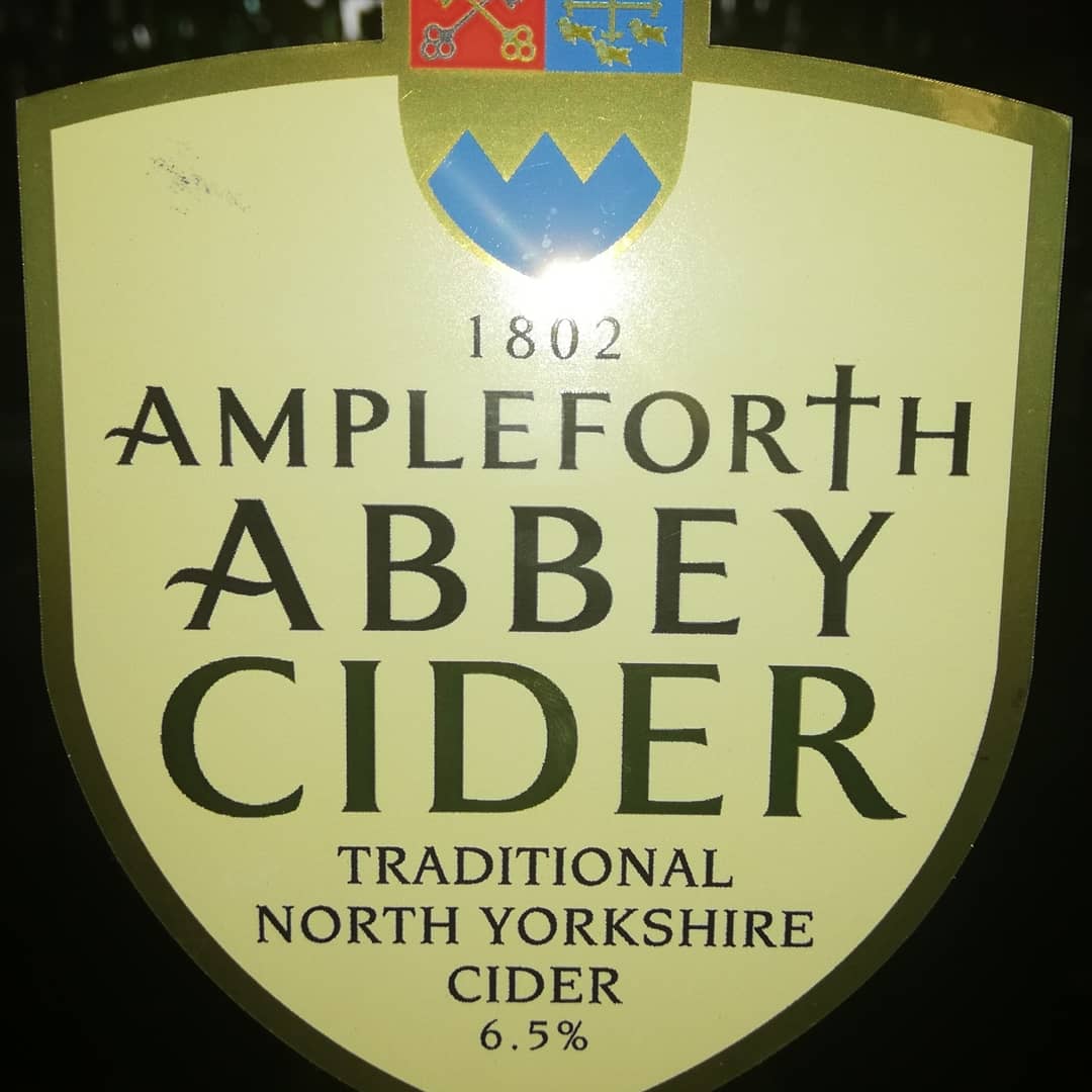 BlakeHotelSheff's tweet photo. On the bar today
@NeepsendBrewCo 
Blonde 4.0%
Demeter (vg) 6.0%
Hanuman (vg) 8.0%
@rudgatebrewery 
Ruby Mild 4.4%
@S43Brewery 
Supernal 4.5%
@HalfMoonBrewer 
Godiva 3.9%
@ampleforthbeer
North yorks' cider 6.5%
@brasserielefebvre
Floreffe Dubbel 6.3%
@stfeullien
Grisette 3.5% https://t.co/b0aTmJaEjf