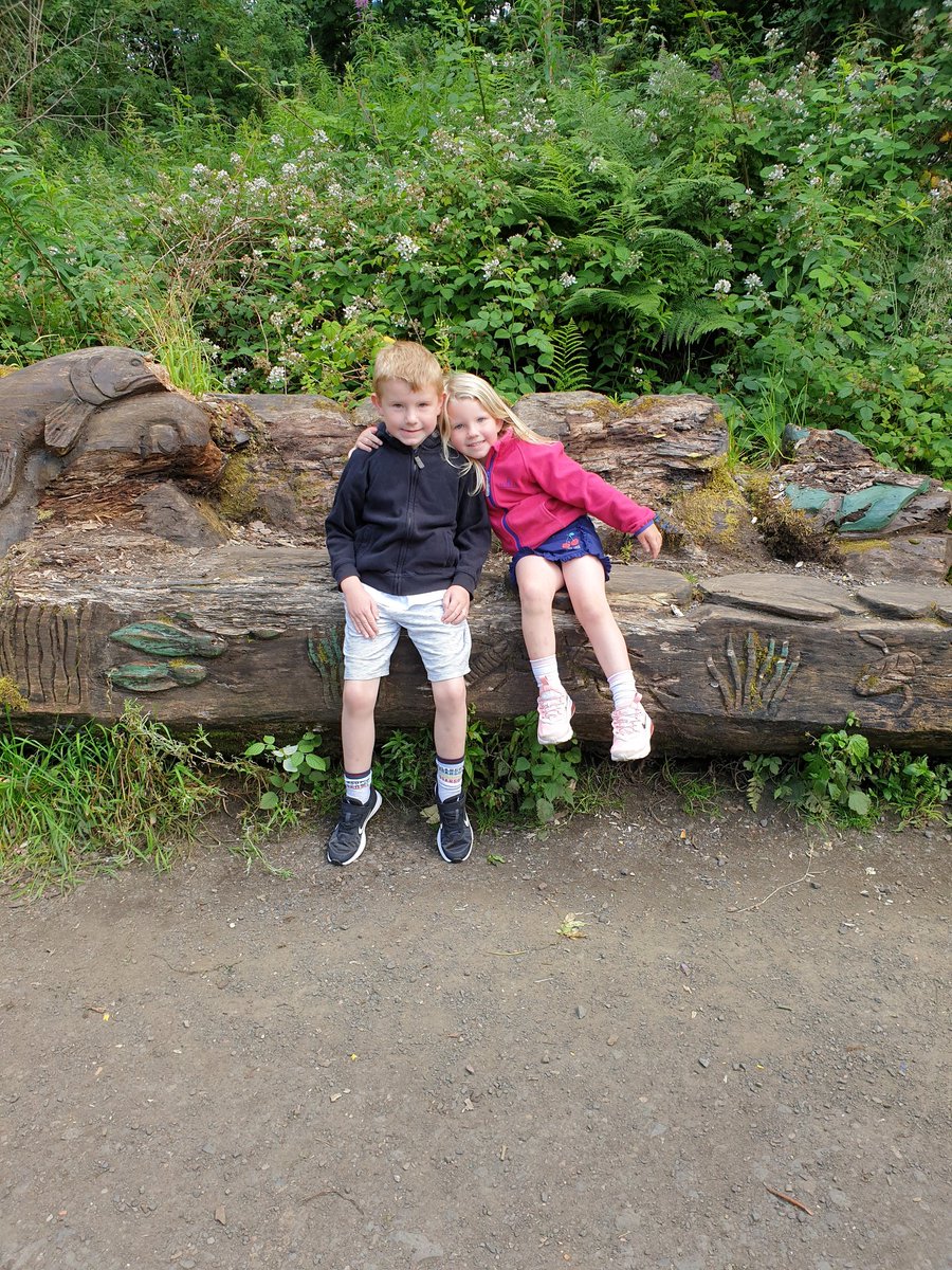 MichaelaAurora's tweet photo. @KirkshawsPS We completed our miles for the week!! It was harder this week but we broke it down with adding up steps and extra walks but had lots of fun too 😀 https://t.co/mN1rrID1jd