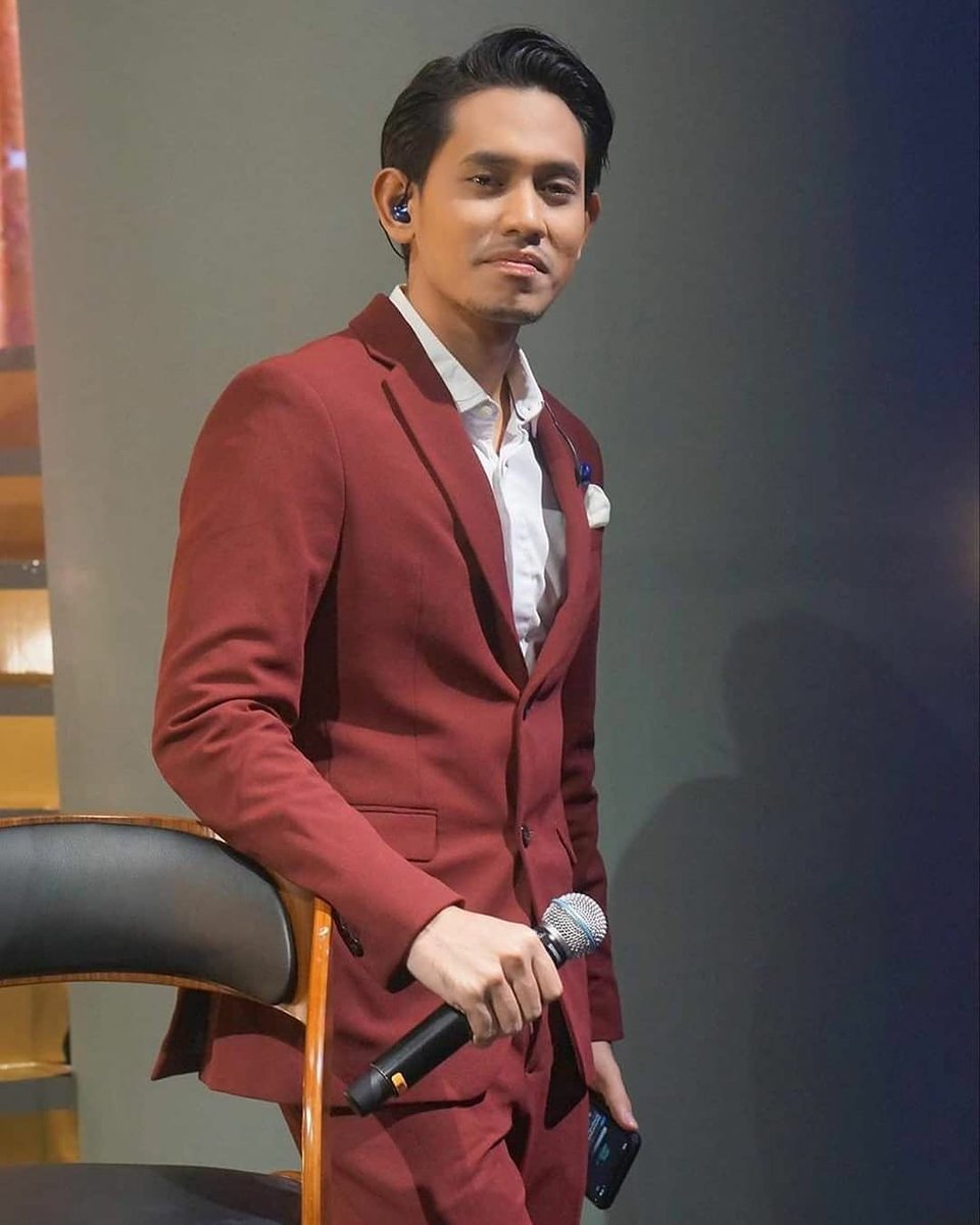 Sakura_KB94's tweet photo. Tak sabar tgk si ensem mlm ni..
#khaibahar #khaibahar94
#khaibaharRT #123khaibahar #hiburanmingguini #rtmtv2
@khaibahar94_ @hibtvrtm https://t.co/4GZ9jACulo