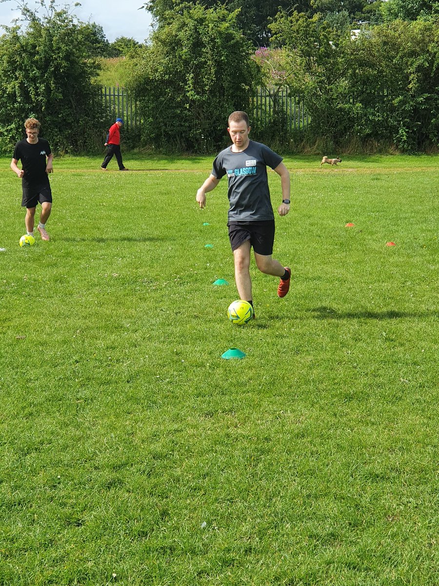 LPCAFC2011's tweet photo. 1st socially distanced training session back this morning

Good to see some old and new faces

Anyone wishing to pop along and have a look at the club with possibility of signing drop us a message https://t.co/NnBpZkCz68
