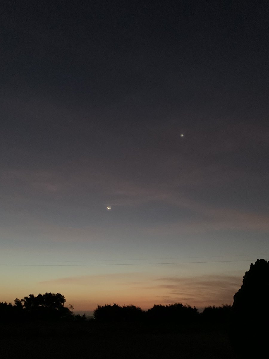 LathesTowns's tweet photo. IN THE BEGINNING....Genesis 1 #NoExplainationNeeded #PerfectCreator https://t.co/OXKy1hSLSD