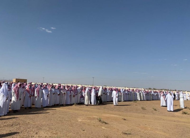 وفاة أقدم أئمّة #حائل.. هليل بن سودان التريباني في ذمة الله.

sabq.org/cbSvfV