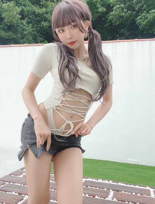 コスプレイヤーりなしぃのTwitter画像5