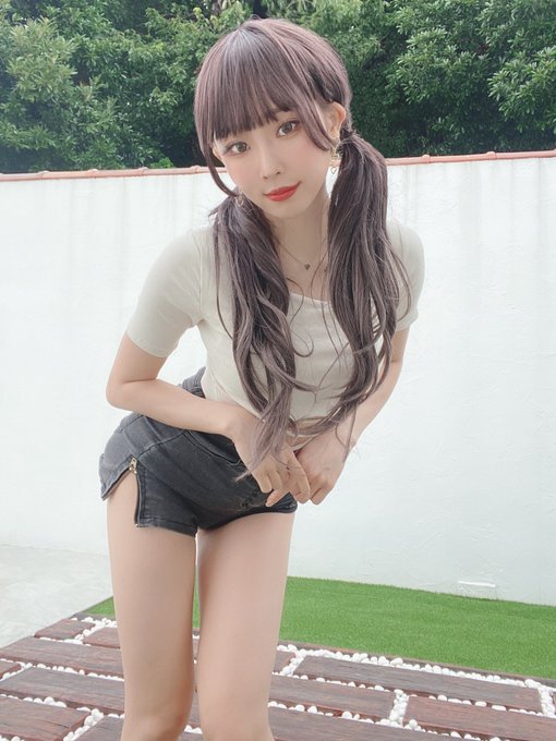 コスプレイヤーりなしぃのTwitter画像4