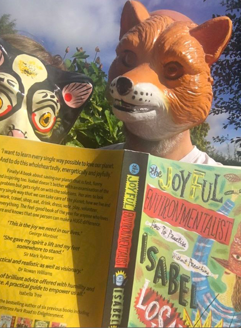 IsabelLosada's tweet photo. Some of my readers are a little shy. #Thejoyfulenvironmentalist Reader selfies. I'm posting the first 100 on https://t.co/X1WyEd63Ss I love seeing who the readers are. The wonders of social media. x i #books @booksaremybag #positivereading #environment #environmentaljustice https://t.co/QJXfPJkRRT